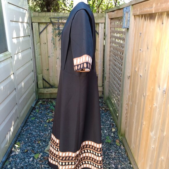 Handmade Mennonite Cape Dress 45.5" Bust 39.5" Waist Modest Black Brown - Picture 9 of 9